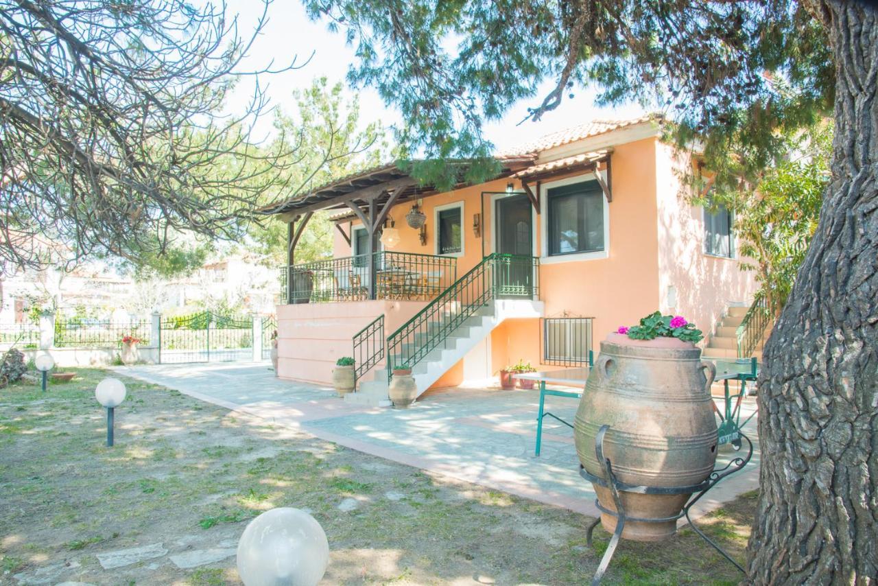 Villa Pefka Nikiti  Ngoại thất bức ảnh