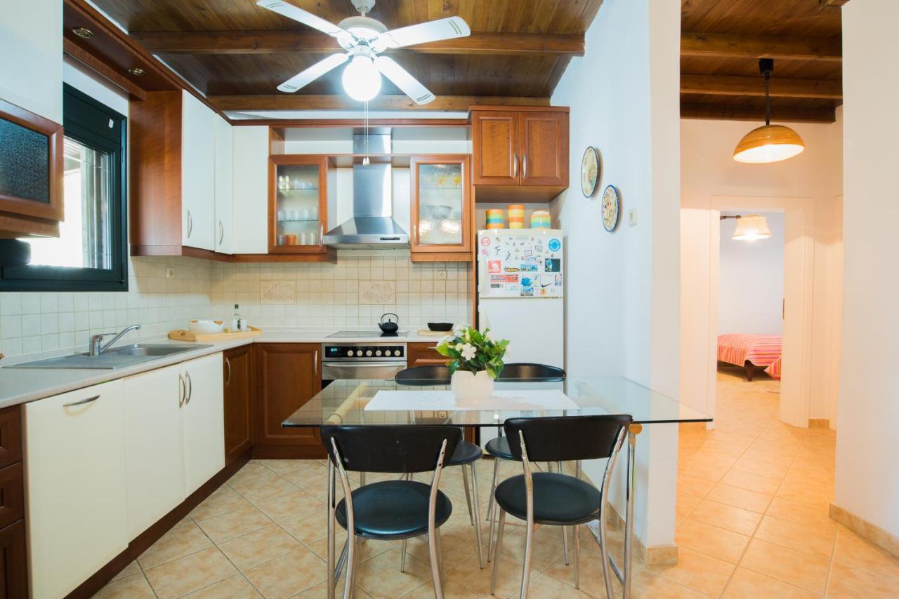 Villa Pefka Nikiti  Ngoại thất bức ảnh